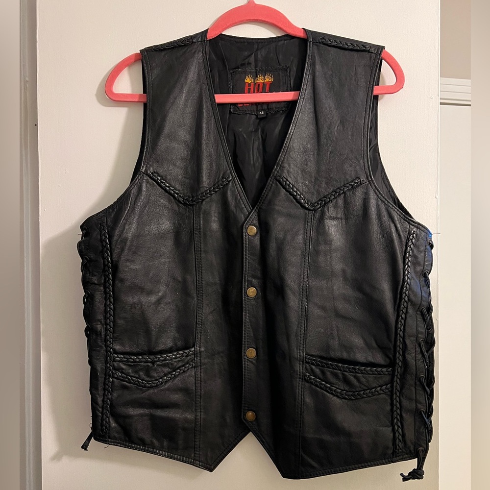 Hot Leathers Men’s Leather Vest